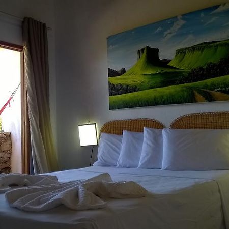 Art Hotel Cristal De Igatú Eksteriør billede